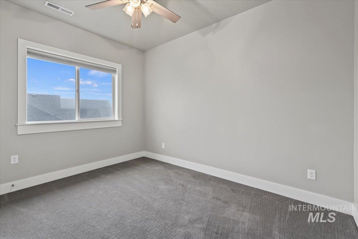 8797 E Hyacinth St., Nampa, Idaho 83687, 4 Bedrooms, 2.5 Bathrooms, Residential For Sale, Price $629,900,MLS 98971936