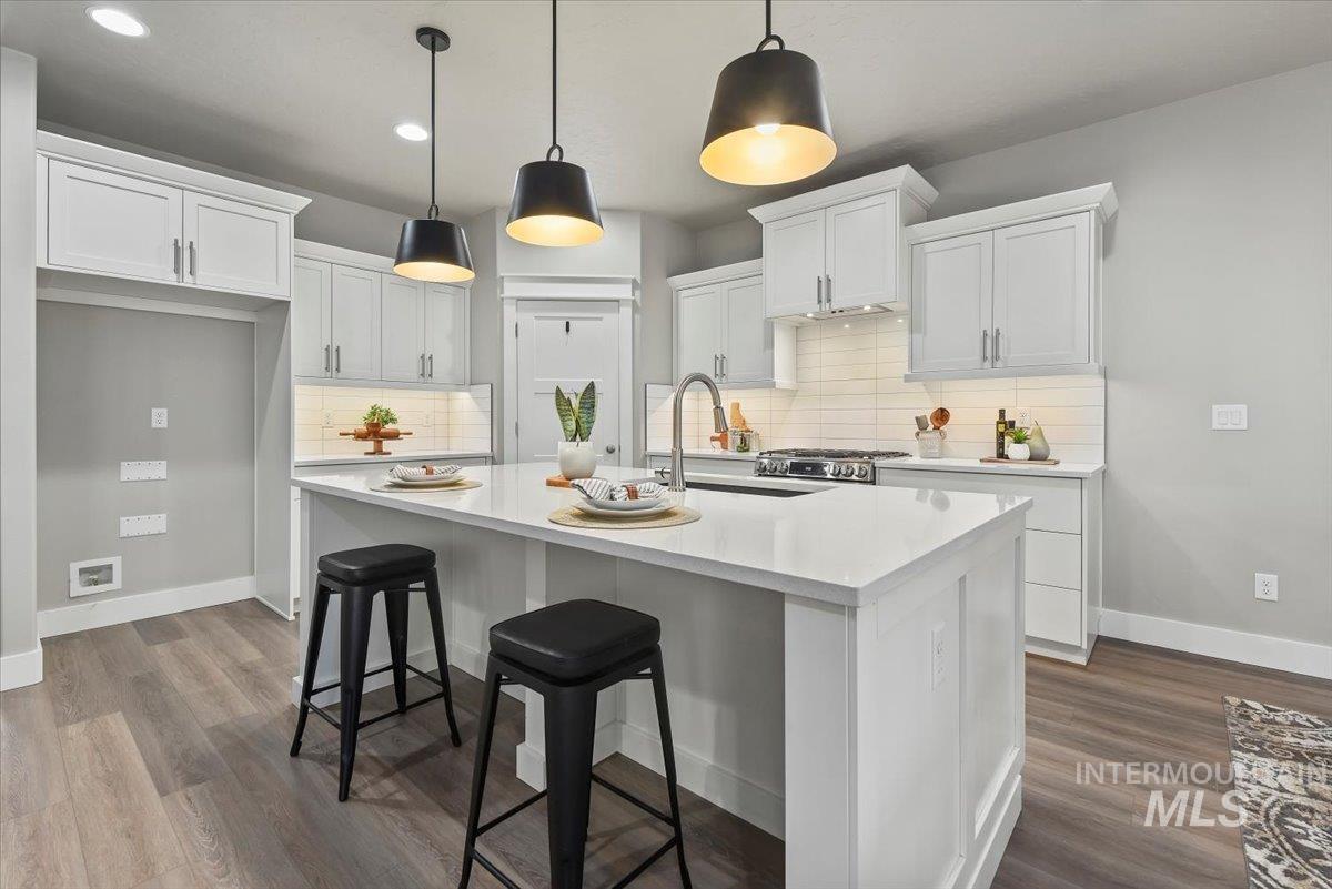 8797 E Hyacinth St., Nampa, Idaho 83687, 4 Bedrooms, 2.5 Bathrooms, Residential For Sale, Price $629,900,MLS 98971936