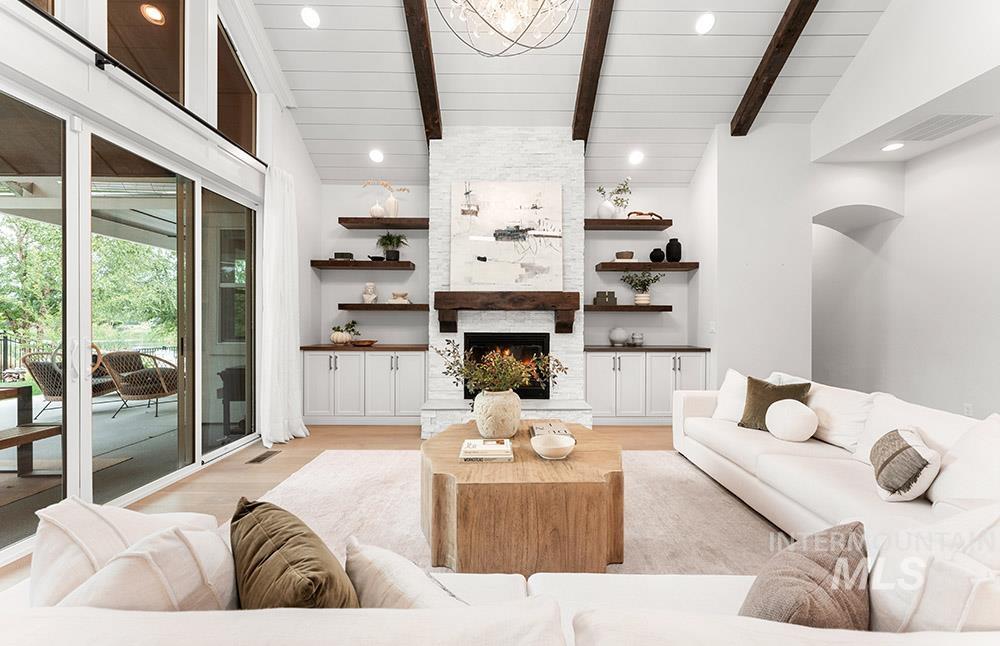 1552 W Windbreaker Ln, Eagle, Idaho 83616, 4 Bedrooms, 3 Bathrooms, Residential For Sale, Price $1,799,000,MLS 98971939