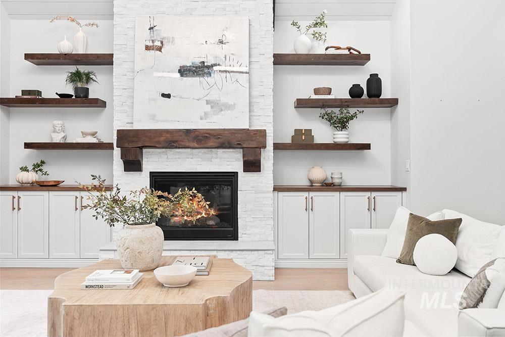 1552 W Windbreaker Ln, Eagle, Idaho 83616, 4 Bedrooms, 3 Bathrooms, Residential For Sale, Price $1,799,000,MLS 98971939