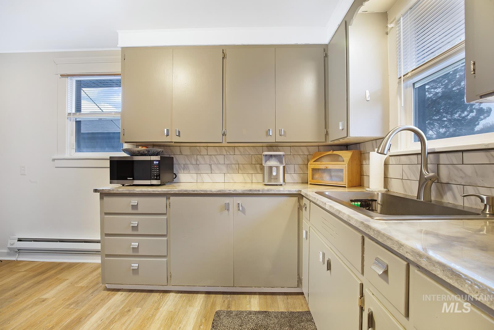 361 5th Ave. N, Twin Falls, Idaho 83301, 2 Bedrooms, 1 Bathroom, Residential For Sale, Price $276,000,MLS 98971940