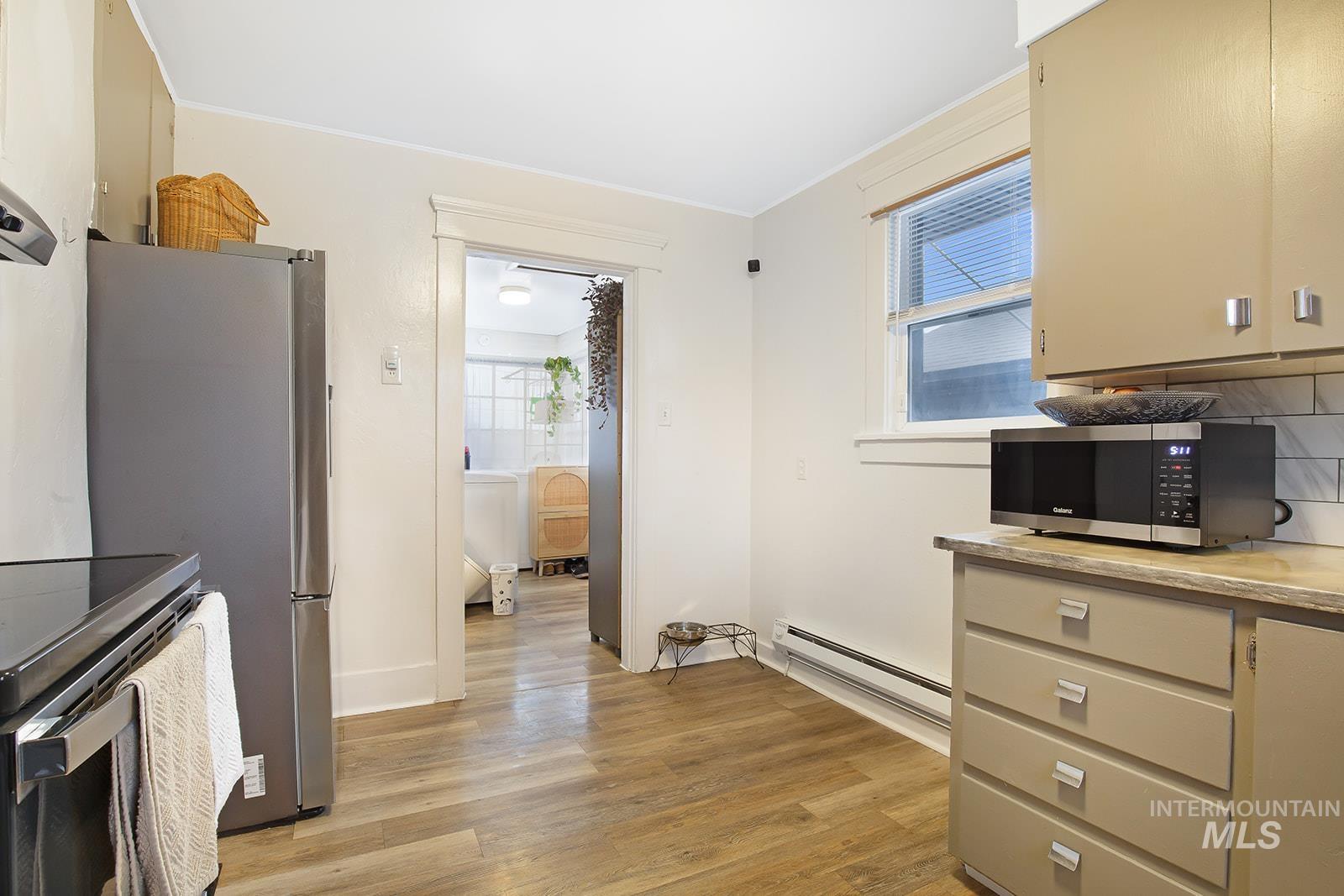 361 5th Ave. N, Twin Falls, Idaho 83301, 2 Bedrooms, 1 Bathroom, Residential For Sale, Price $276,000,MLS 98971940