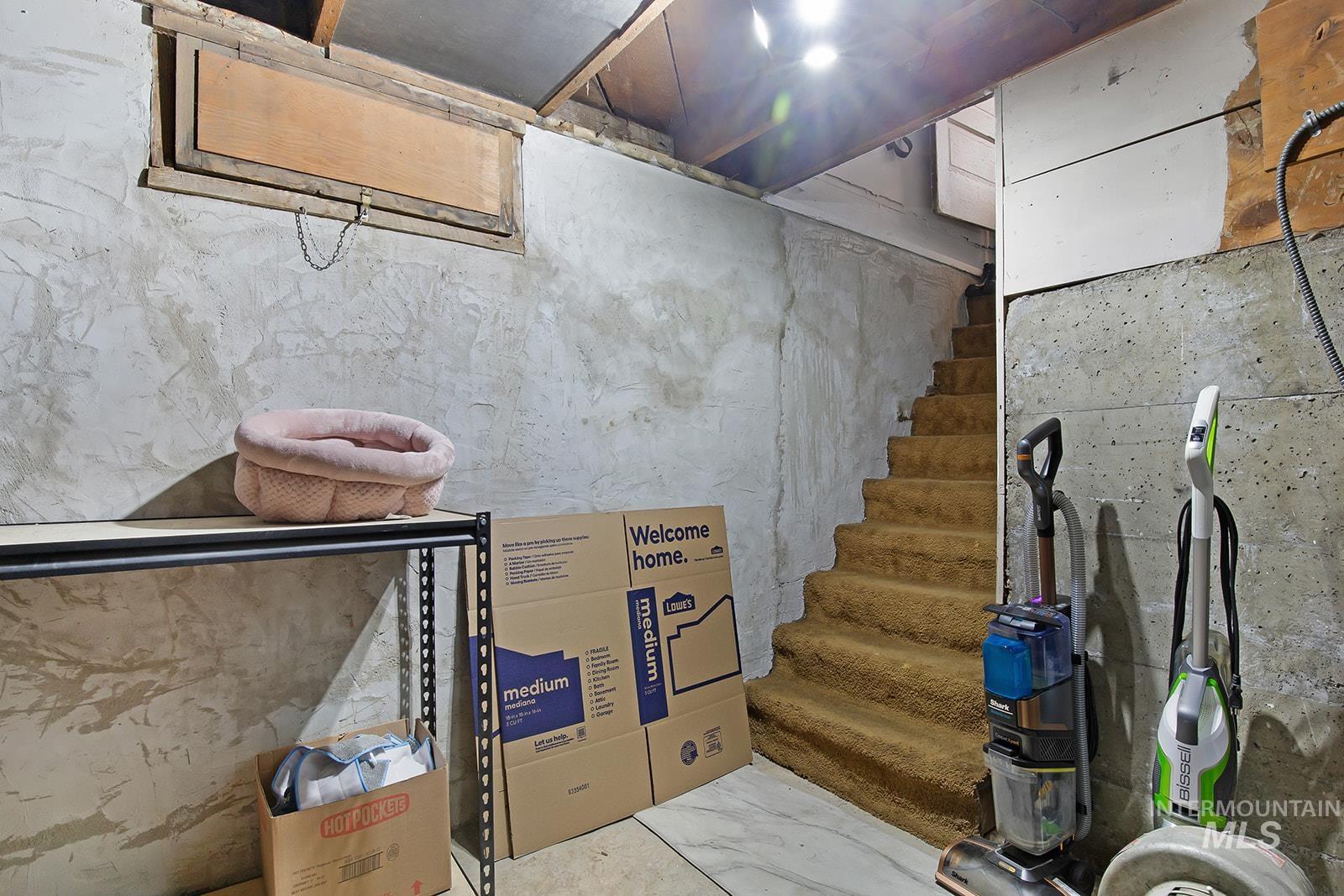 361 5th Ave. N, Twin Falls, Idaho 83301, 2 Bedrooms, 1 Bathroom, Residential For Sale, Price $276,000,MLS 98971940