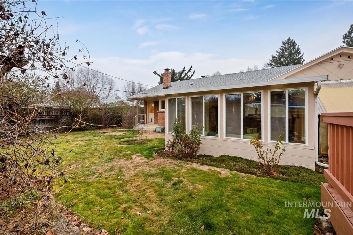 20 S Mesa Vista Dr, Boise, Idaho 83705, 3 Bedrooms, 1 Bathroom, Residential For Sale, Price $549,900,MLS 98971941