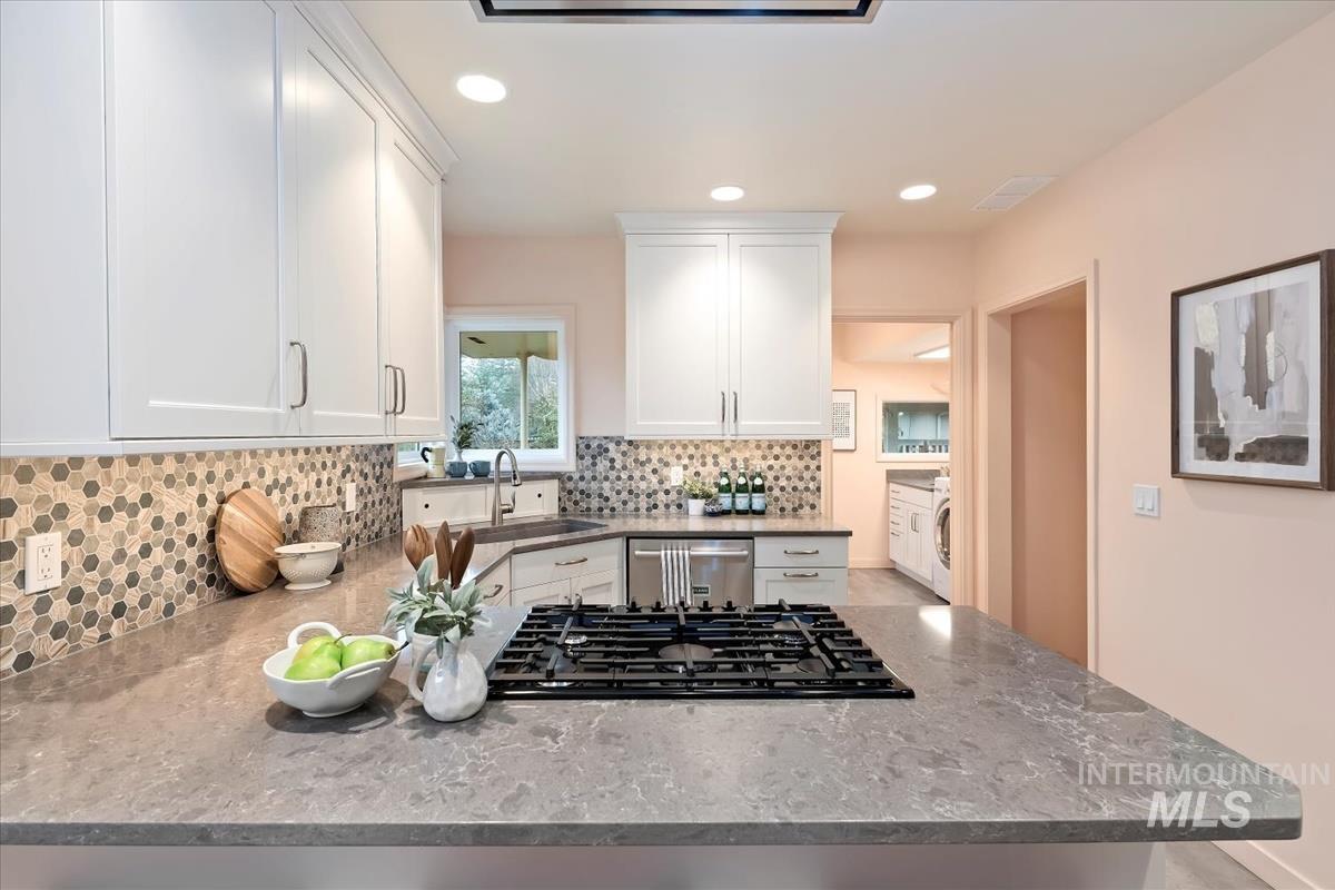 20 S Mesa Vista Dr, Boise, Idaho 83705, 3 Bedrooms, 1 Bathroom, Residential For Sale, Price $549,900,MLS 98971941