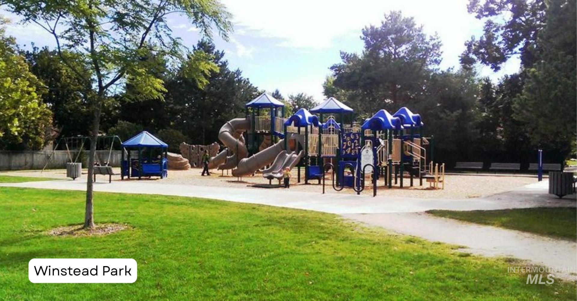 6568 W Poplar St, Boise, Idaho 83704, 3 Bedrooms, 2.5 Bathrooms, Residential For Sale, Price $450,000,MLS 98971943