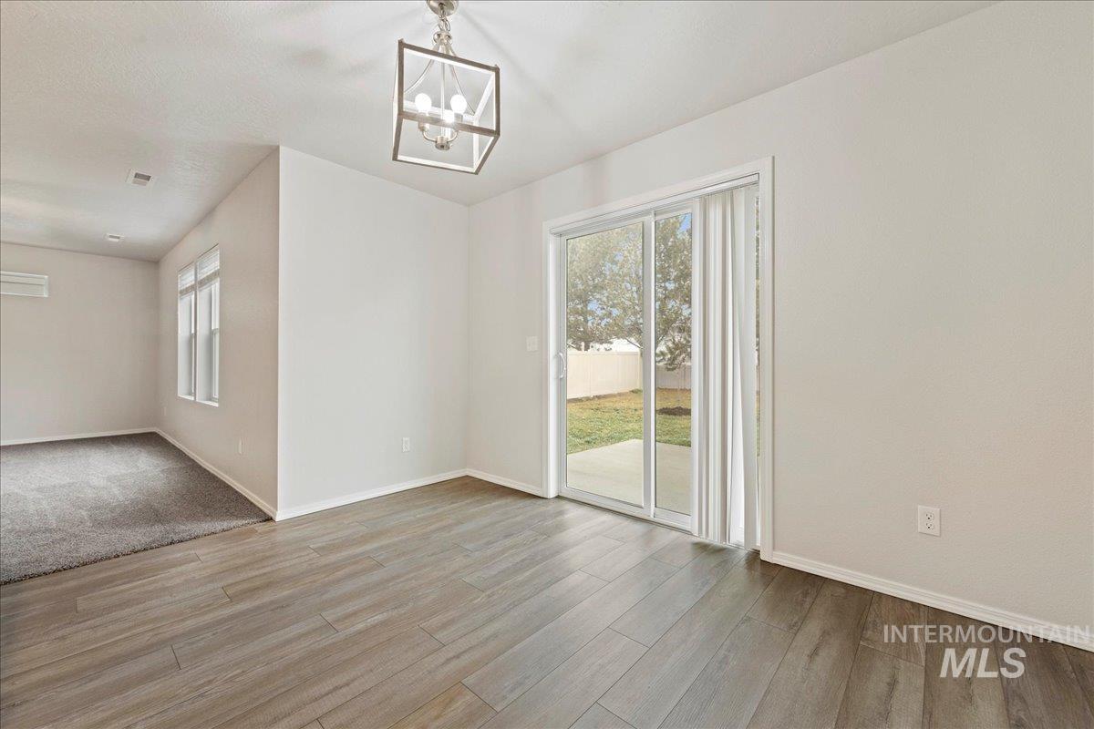 908 W Woodpine St, Meridian, Idaho 83646-6059, 3 Bedrooms, 2.5 Bathrooms, Residential For Sale, Price $389,990,MLS 98971944