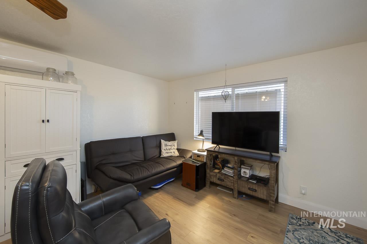 5101 N. Sunderland, Boise, Idaho 83704, 5 Bedrooms, Business/Commercial For Sale, Price $650,000,MLS 98971947