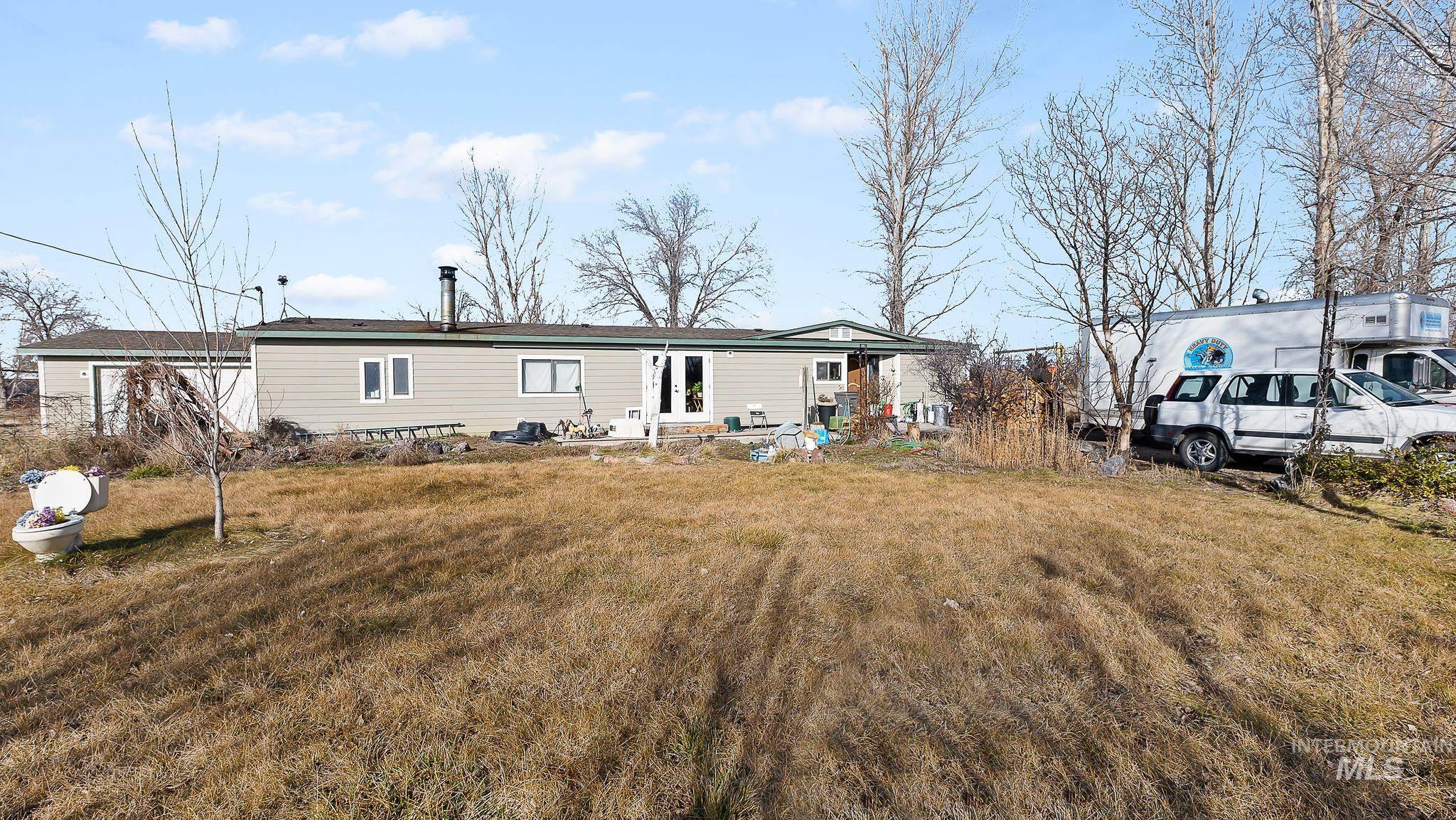 2596 SE Warm Creek, Mountain Home, Idaho 83647, 3 Bedrooms, 2 Bathrooms, Residential For Sale, Price $319,900,MLS 98971952