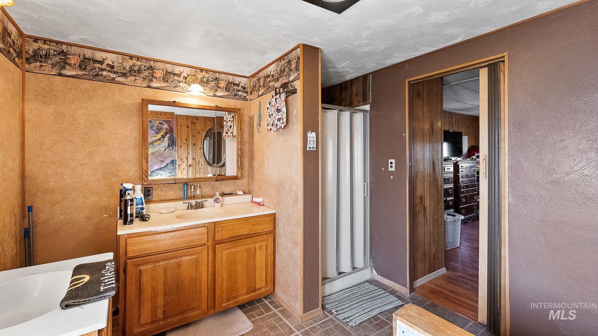 2596 SE Warm Creek, Mountain Home, Idaho 83647, 3 Bedrooms, 2 Bathrooms, Residential For Sale, Price $319,900,MLS 98971952