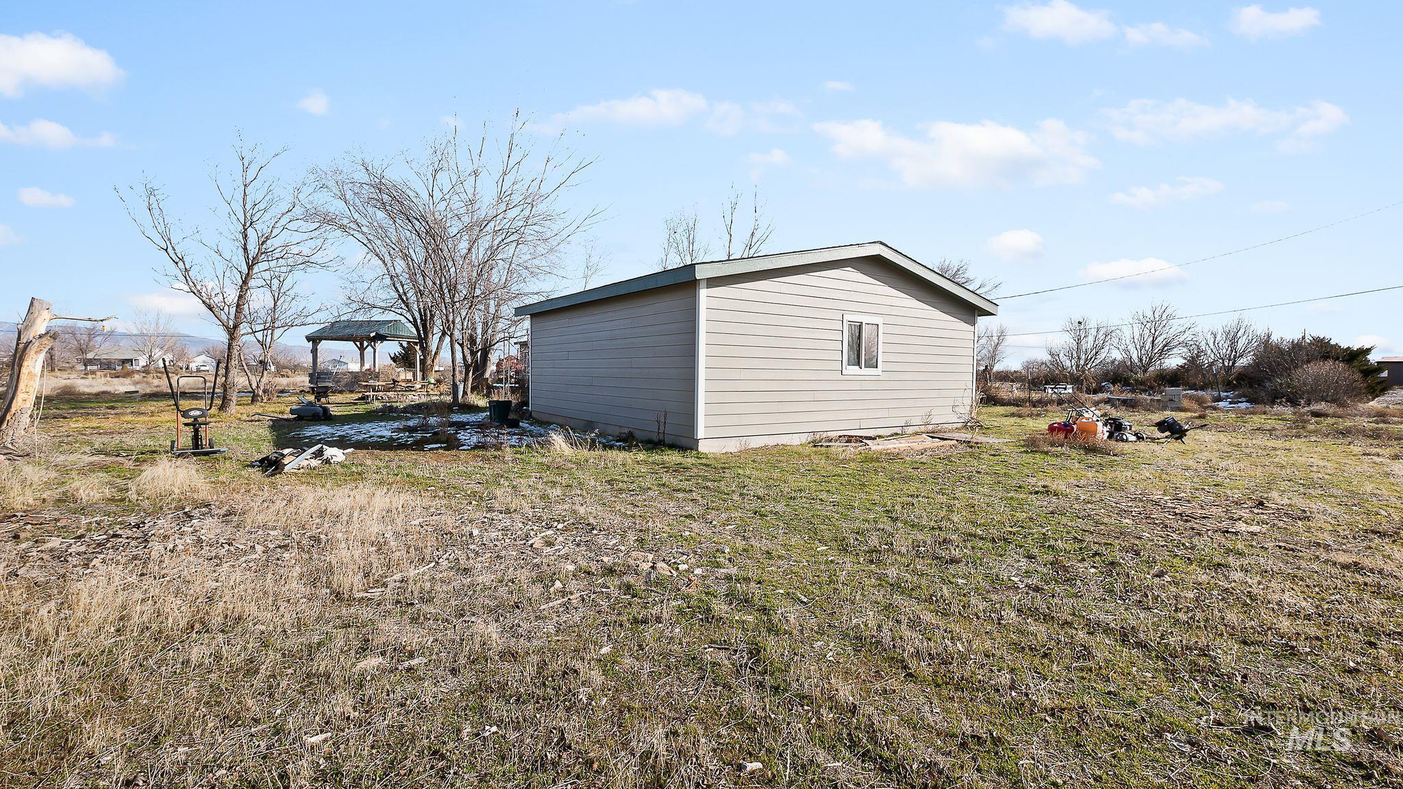 2596 SE Warm Creek, Mountain Home, Idaho 83647, 3 Bedrooms, 2 Bathrooms, Residential For Sale, Price $319,900,MLS 98971952