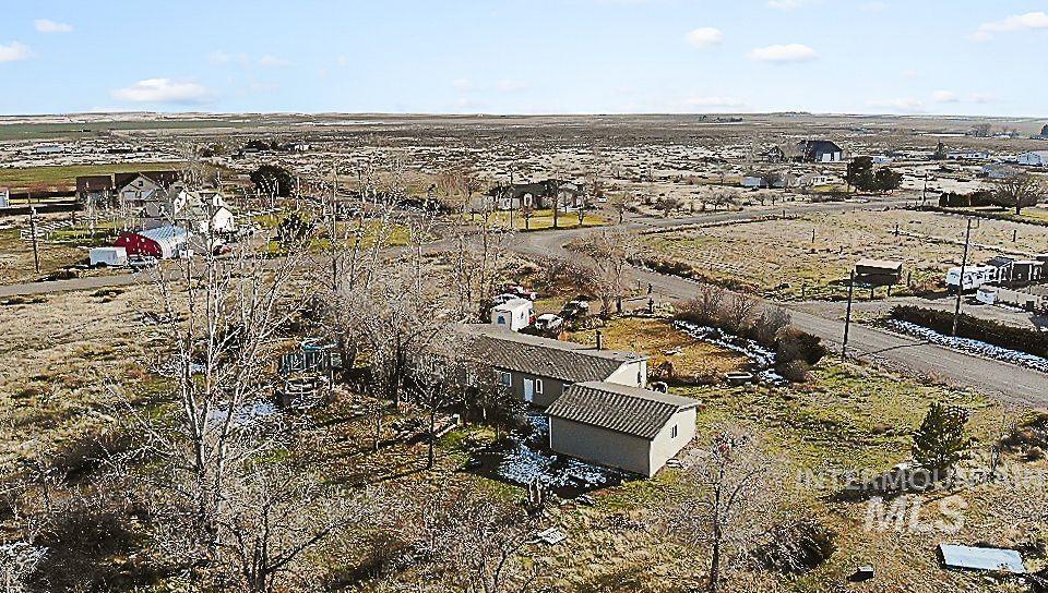 2596 SE Warm Creek, Mountain Home, Idaho 83647, 3 Bedrooms, 2 Bathrooms, Residential For Sale, Price $319,900,MLS 98971952