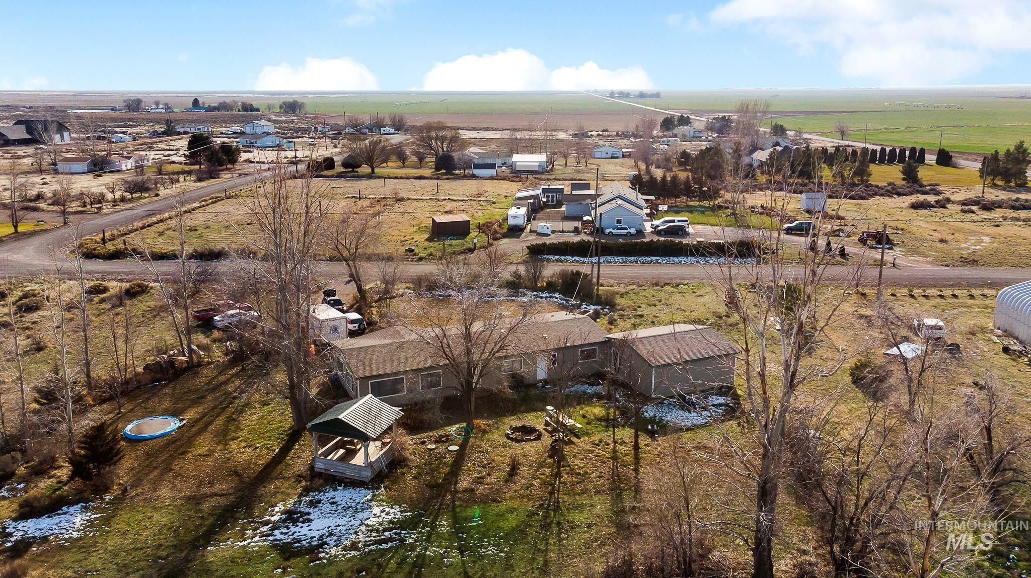 2596 SE Warm Creek, Mountain Home, Idaho 83647, 3 Bedrooms, 2 Bathrooms, Residential For Sale, Price $319,900,MLS 98971952