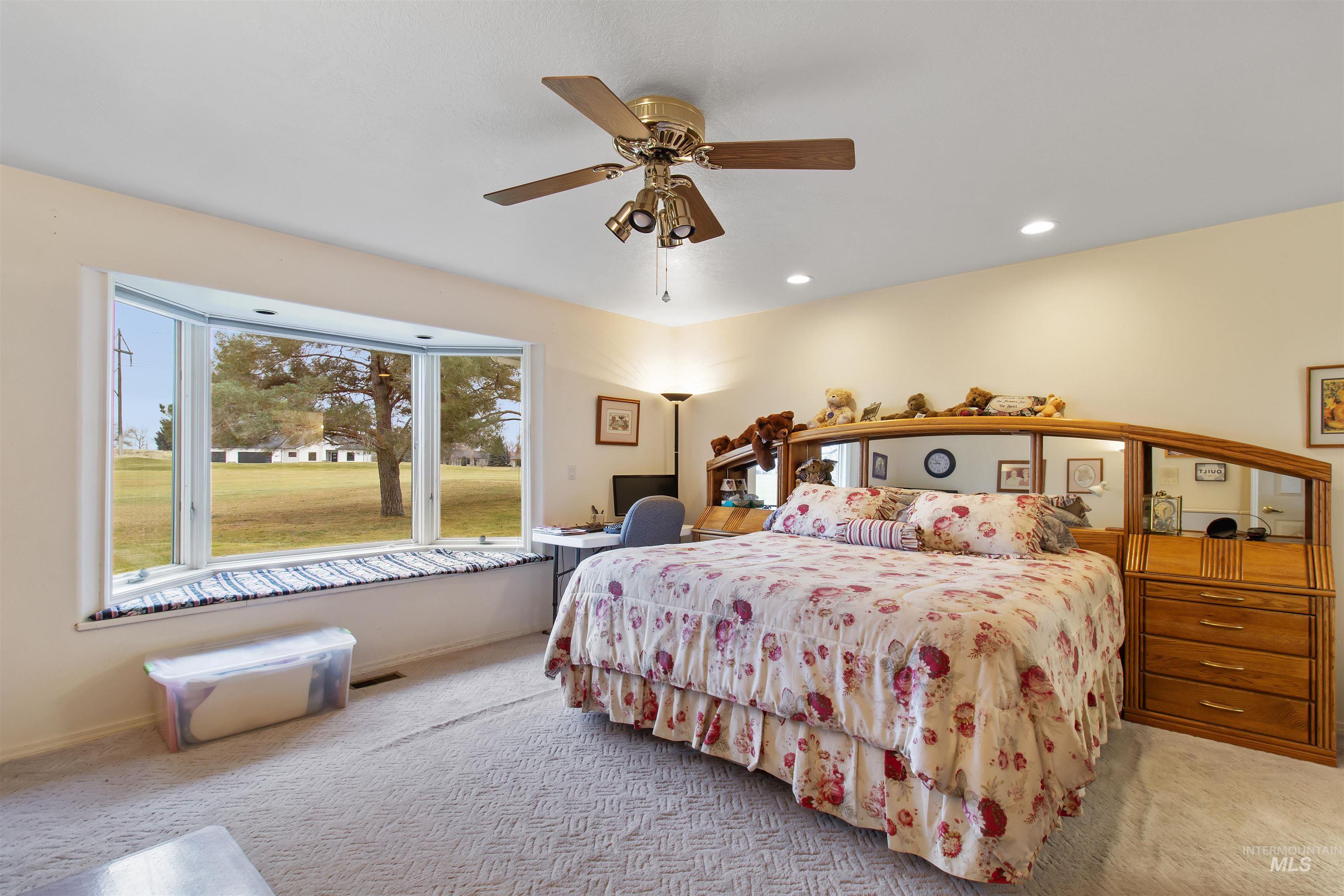 138 Seminole Cir, Jerome, Idaho 83338-6484, 3 Bedrooms, 2 Bathrooms, Residential For Sale, Price $486,000,MLS 98971953