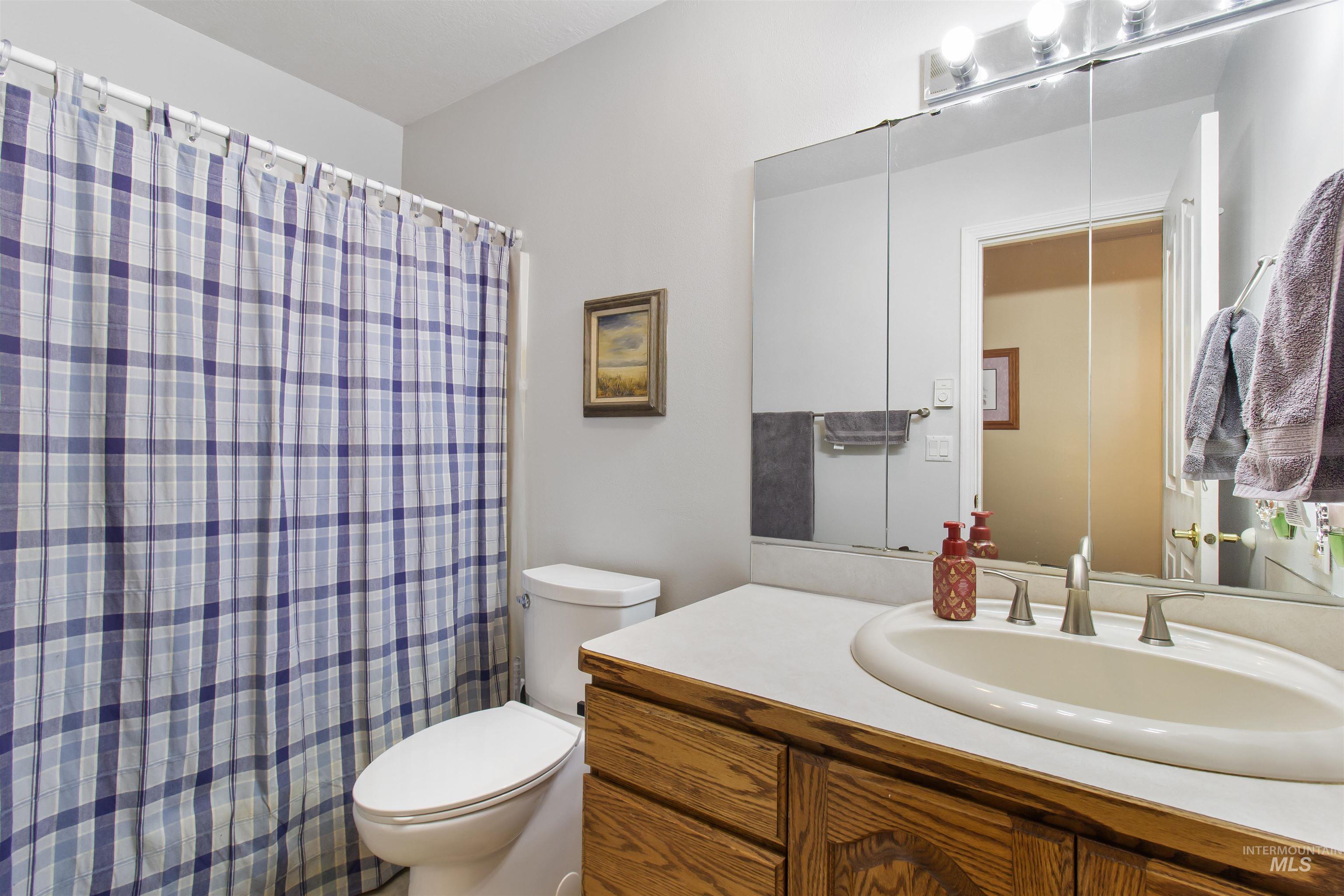 138 Seminole Cir, Jerome, Idaho 83338-6484, 3 Bedrooms, 2 Bathrooms, Residential For Sale, Price $484,000, 98971953