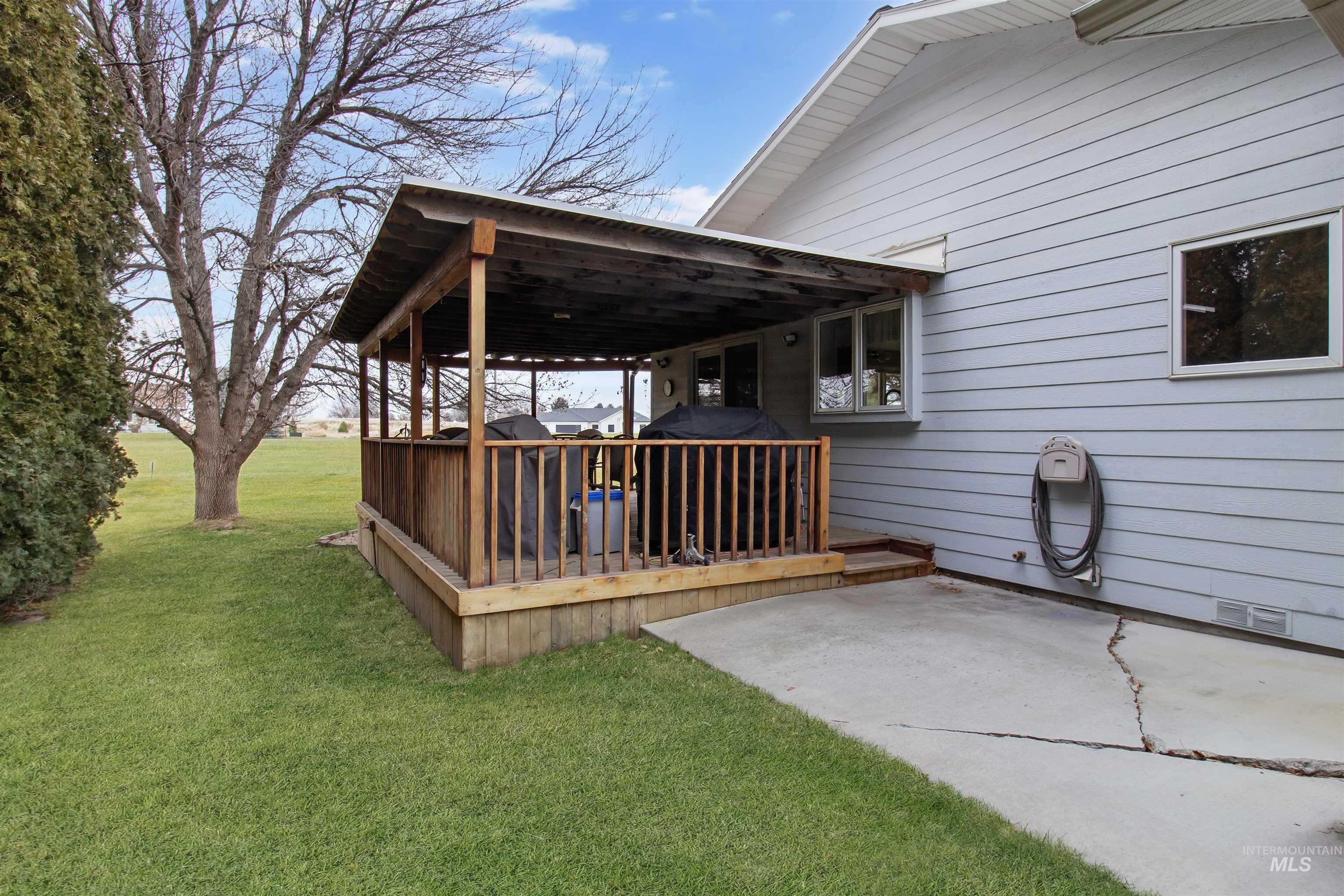 138 Seminole Cir, Jerome, Idaho 83338-6484, 3 Bedrooms, 2 Bathrooms, Residential For Sale, Price $486,000,MLS 98971953