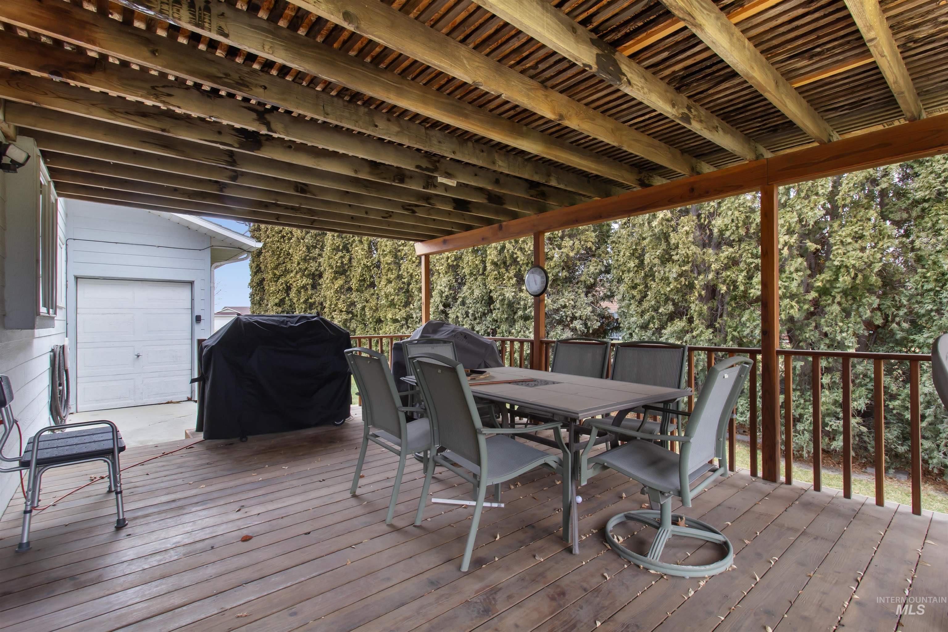 138 Seminole Cir, Jerome, Idaho 83338-6484, 3 Bedrooms, 2 Bathrooms, Residential For Sale, Price $484,000, 98971953