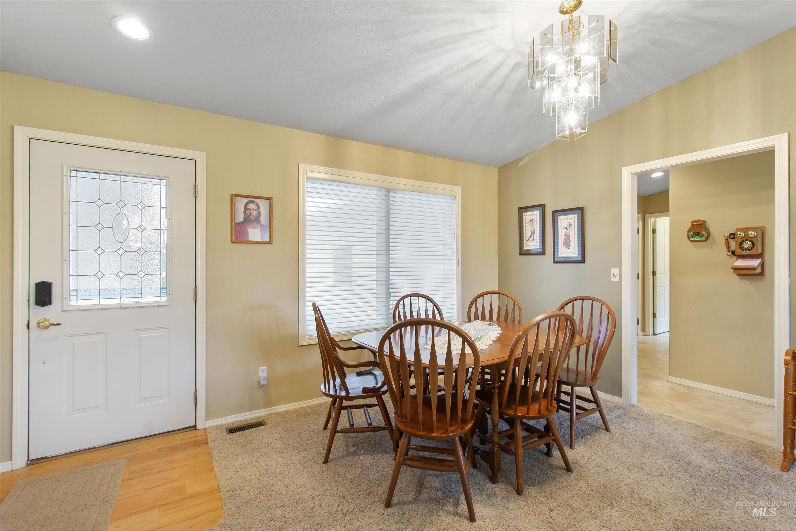 138 Seminole Cir, Jerome, Idaho 83338-6484, 3 Bedrooms, 2 Bathrooms, Residential For Sale, Price $486,000,MLS 98971953