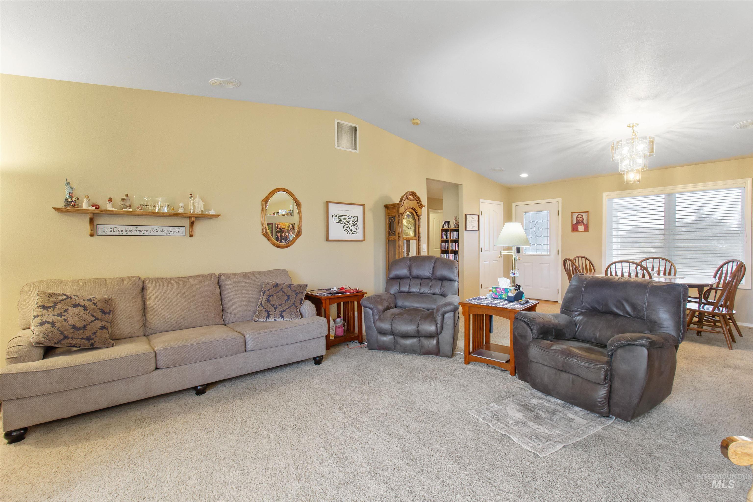 138 Seminole Cir, Jerome, Idaho 83338-6484, 3 Bedrooms, 2 Bathrooms, Residential For Sale, Price $484,000, 98971953