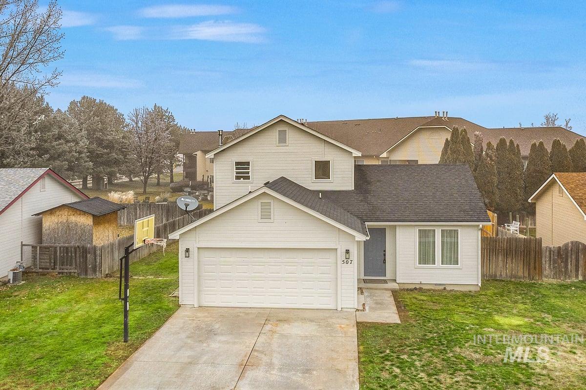 507 Meadowlark Street, Caldwell, Idaho 83607-1890, 3 Bedrooms, 2 Bathrooms, Residential For Sale, Price $327,900,MLS 98971954