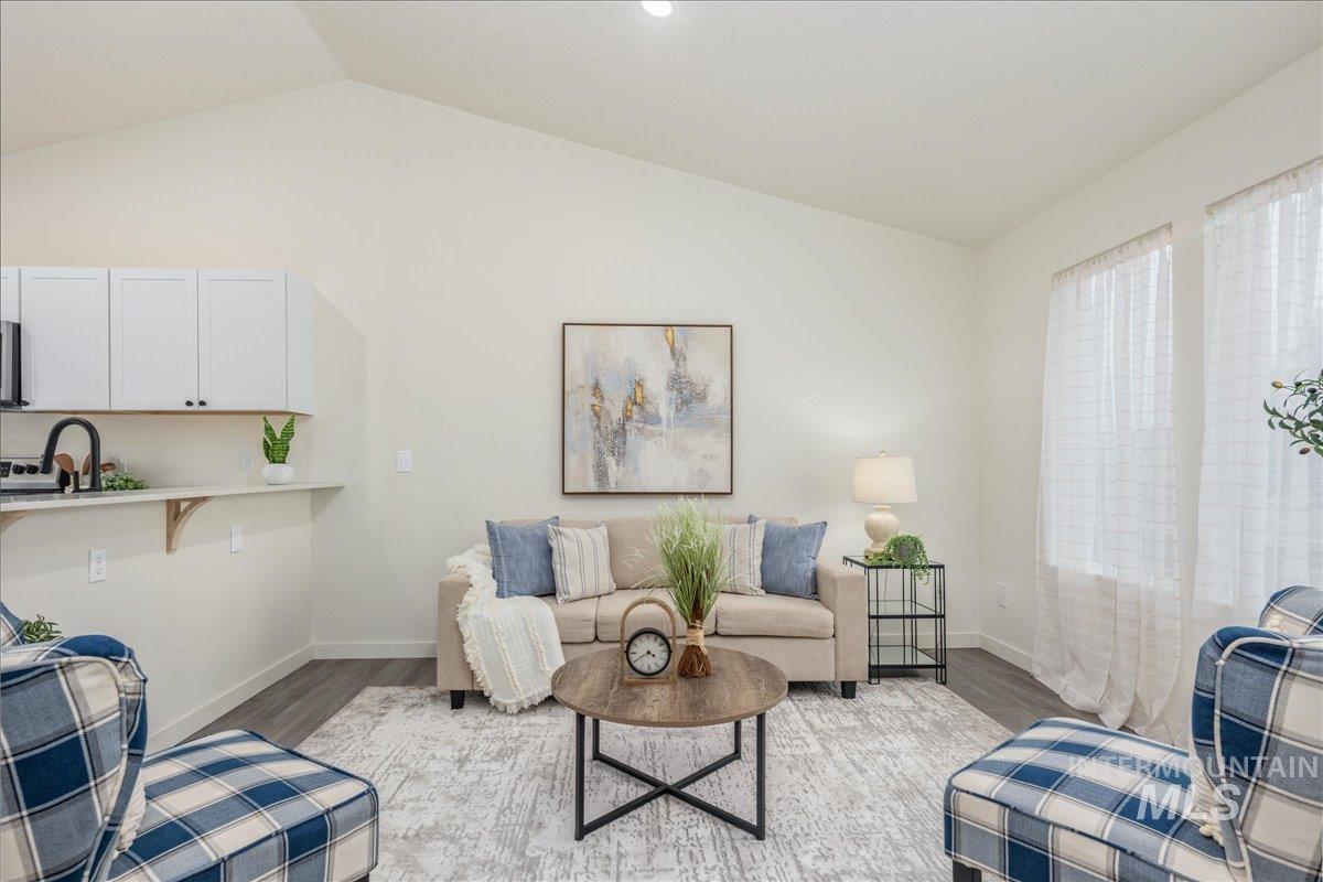 507 Meadowlark Street, Caldwell, Idaho 83607-1890, 3 Bedrooms, 2 Bathrooms, Residential For Sale, Price $327,900,MLS 98971954