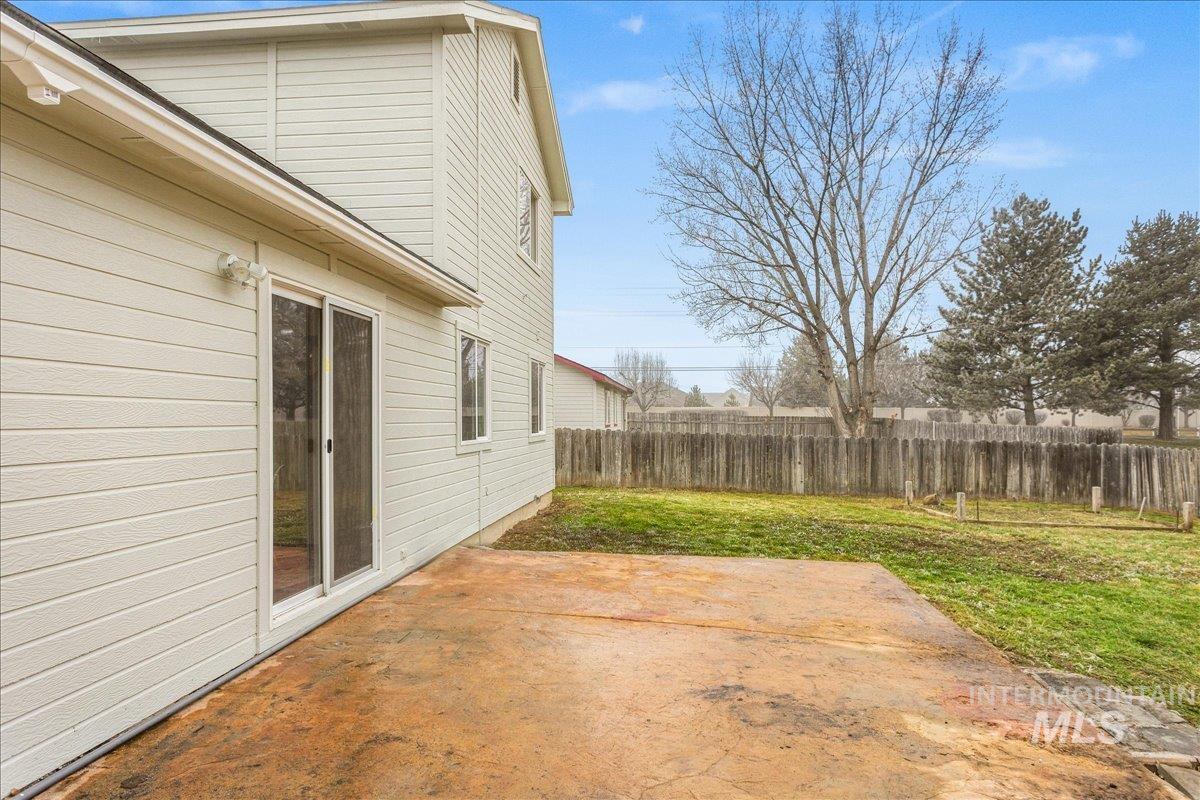 507 Meadowlark Street, Caldwell, Idaho 83607-1890, 3 Bedrooms, 2 Bathrooms, Residential For Sale, Price $327,900,MLS 98971954