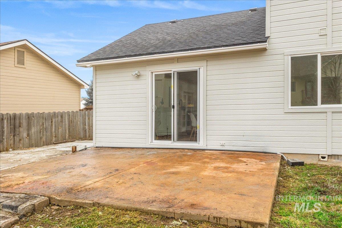 507 Meadowlark Street, Caldwell, Idaho 83607-1890, 3 Bedrooms, 2 Bathrooms, Residential For Sale, Price $327,900,MLS 98971954