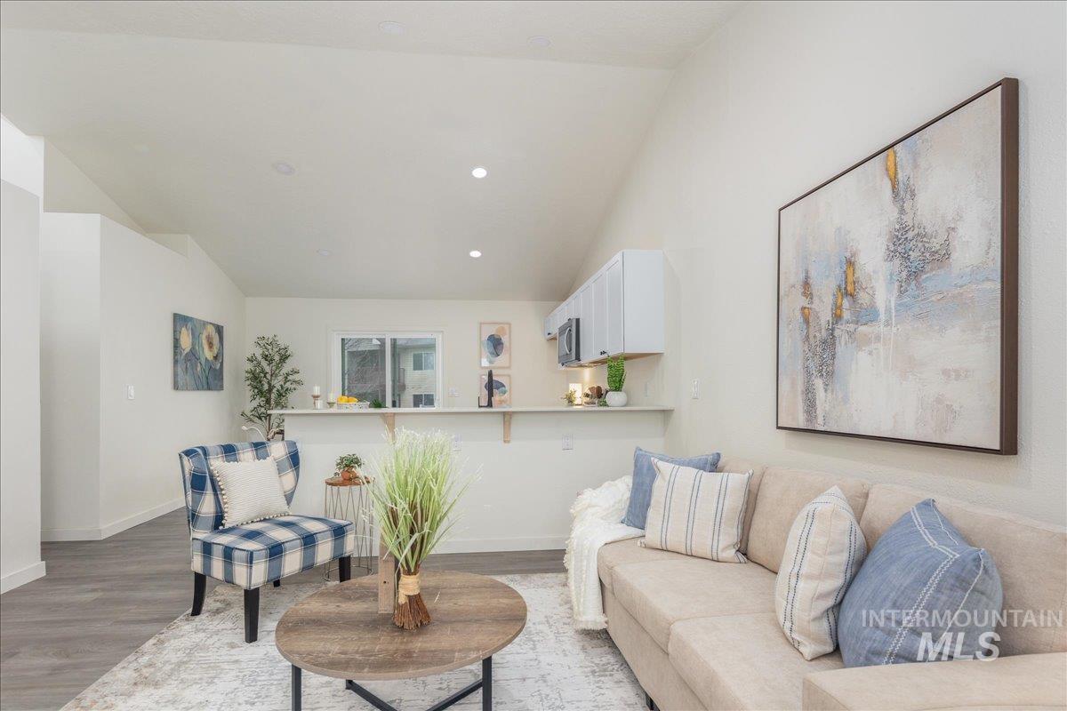 507 Meadowlark Street, Caldwell, Idaho 83607-1890, 3 Bedrooms, 2 Bathrooms, Residential For Sale, Price $327,900,MLS 98971954