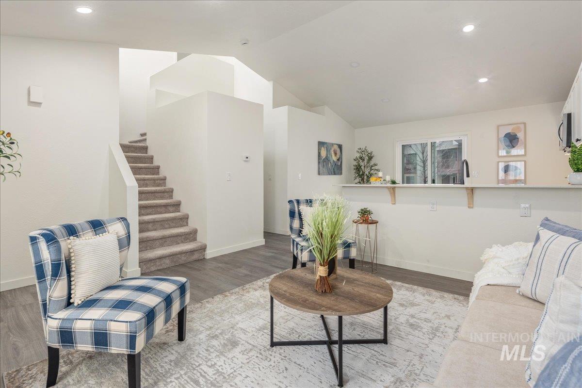 507 Meadowlark Street, Caldwell, Idaho 83607-1890, 3 Bedrooms, 2 Bathrooms, Residential For Sale, Price $327,900,MLS 98971954