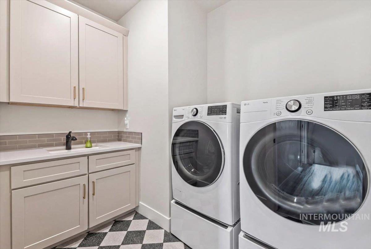 12515 W Arabian Dr, Boise, Idaho 83709, 3 Bedrooms, 3 Bathrooms, Residential For Sale, Price $699,990,MLS 98971956