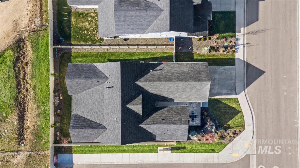 12515 W Arabian Dr, Boise, Idaho 83709, 3 Bedrooms, 3 Bathrooms, Residential For Sale, Price $699,990,MLS 98971956