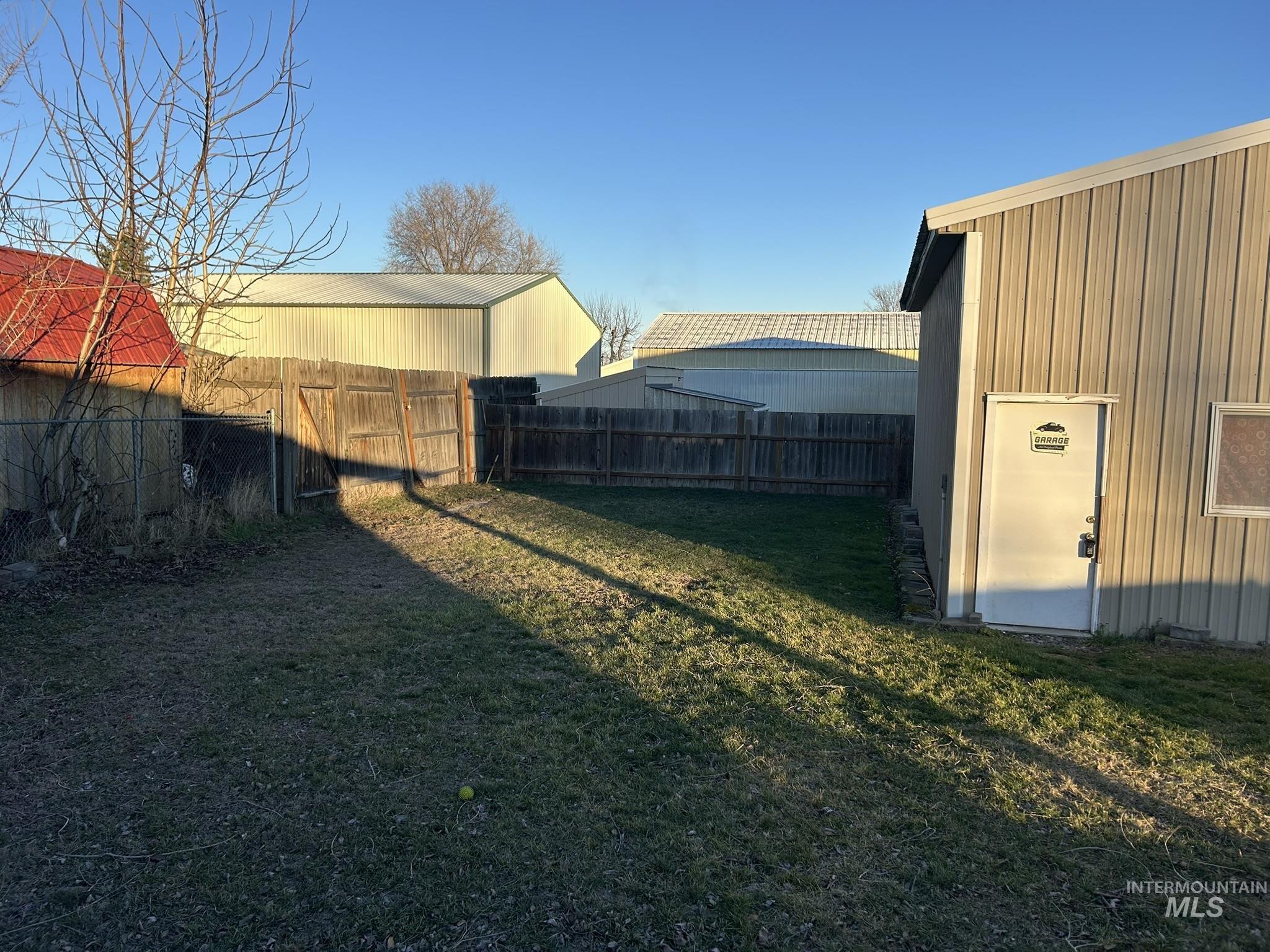 3731 16th st, Lewiston, Idaho 83501, 4 Bedrooms, 1 Bathroom, Residential For Sale, Price $399,900,MLS 98971957