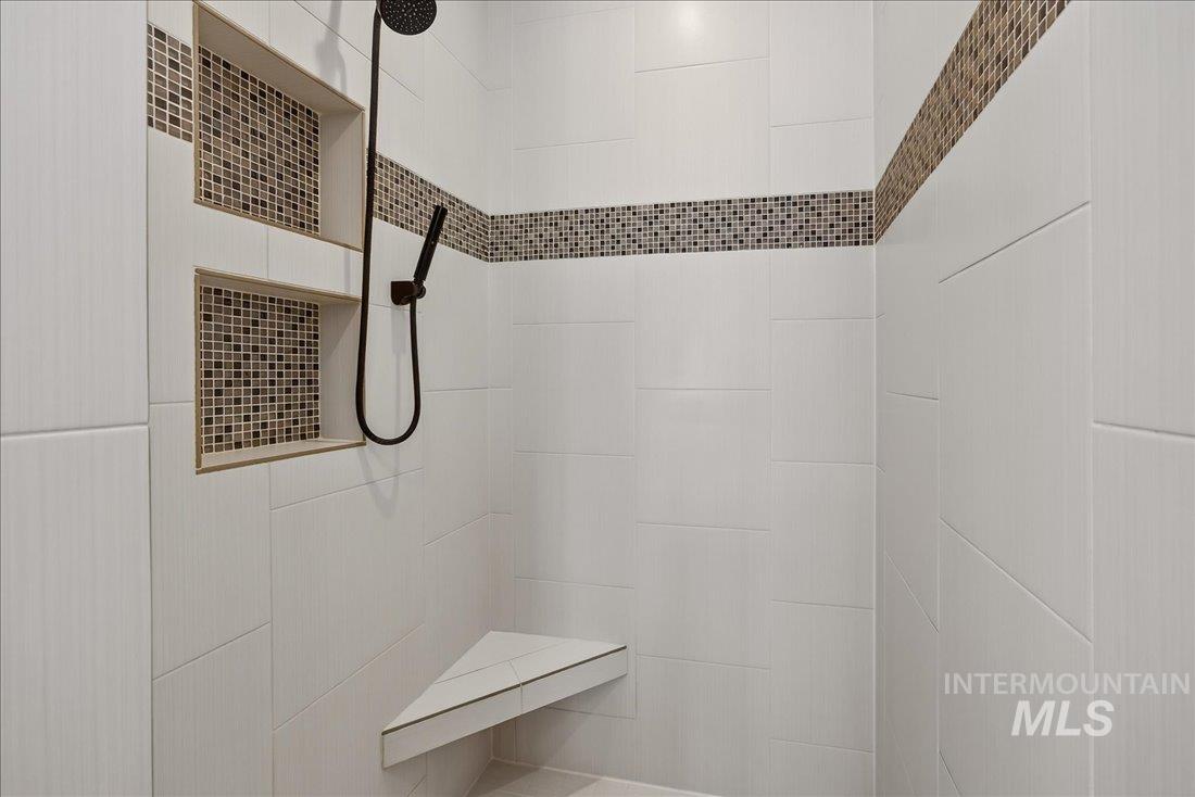 510 N Coston St, Boise, Idaho 83712, 4 Bedrooms, 3.5 Bathrooms, Residential For Sale, Price $1,100,000,MLS 98971958