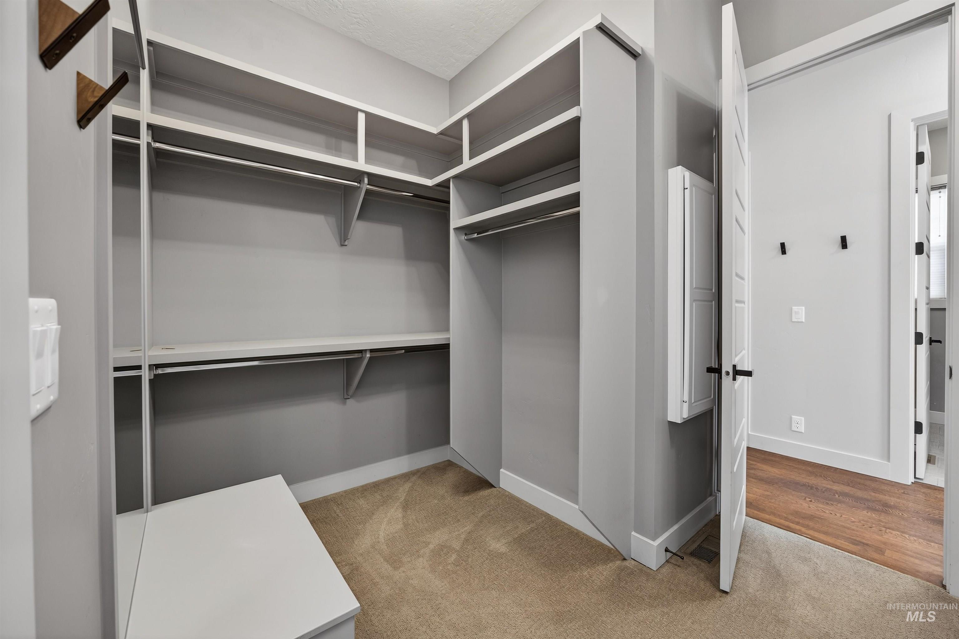 510 N Coston St, Boise, Idaho 83712, 4 Bedrooms, 3.5 Bathrooms, Residential For Sale, Price $1,100,000,MLS 98971958