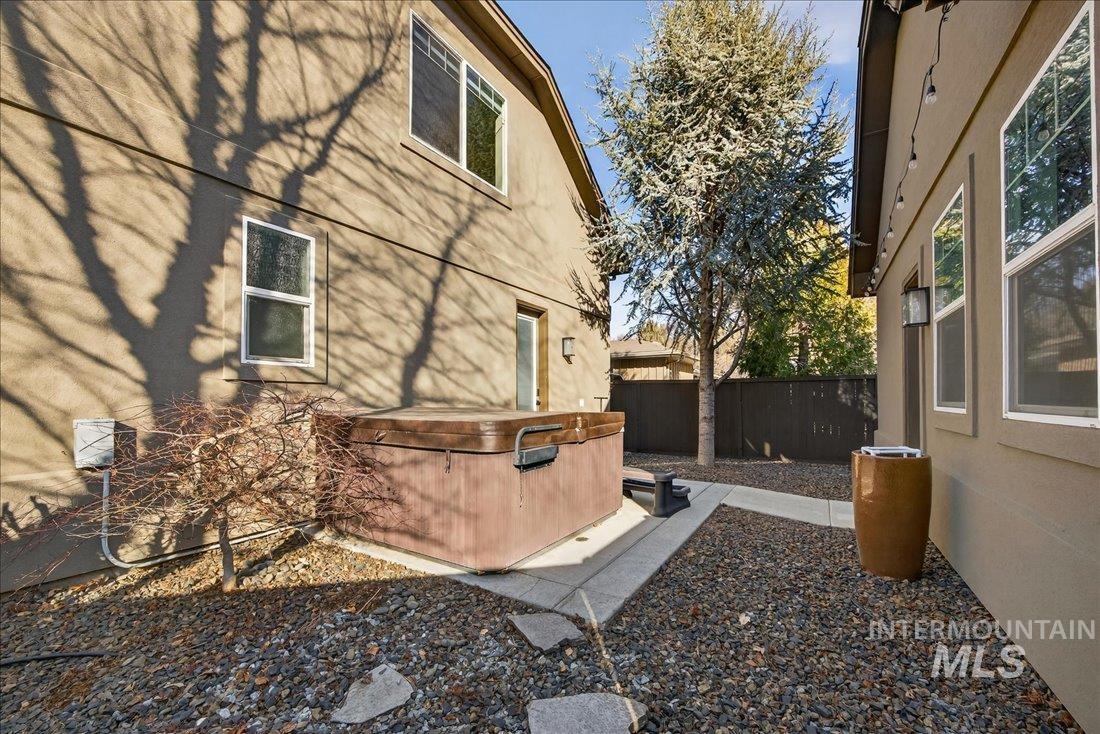 510 N Coston St, Boise, Idaho 83712, 4 Bedrooms, 3.5 Bathrooms, Residential For Sale, Price $1,100,000,MLS 98971958