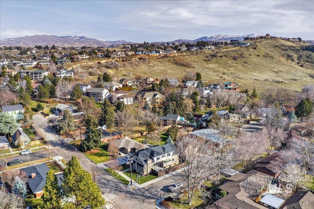510 N Coston St, Boise, Idaho 83712, 4 Bedrooms, 3.5 Bathrooms, Residential For Sale, Price $1,100,000,MLS 98971958