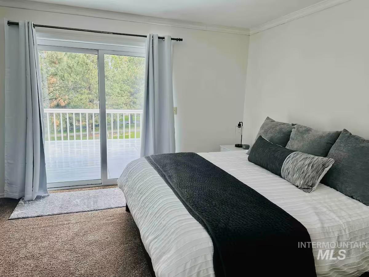126 Par Drive, Cascade, Idaho 83611, 4 Bedrooms, 3 Bathrooms, Residential For Sale, Price $849,000,MLS 98971959