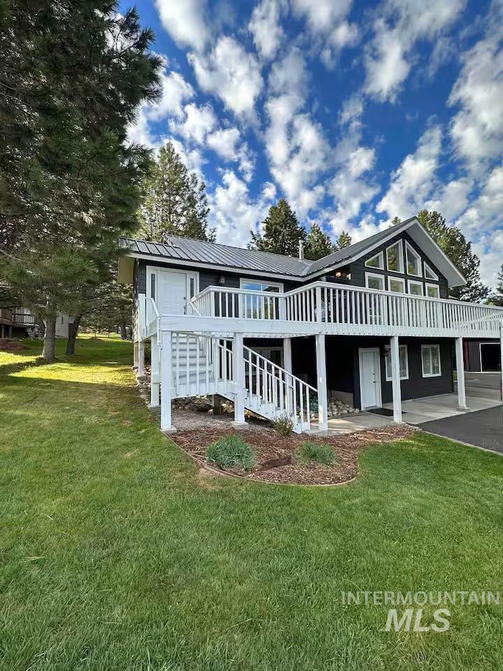 126 Par Drive, Cascade, Idaho 83611, 4 Bedrooms, 3 Bathrooms, Residential For Sale, Price $849,000,MLS 98971959