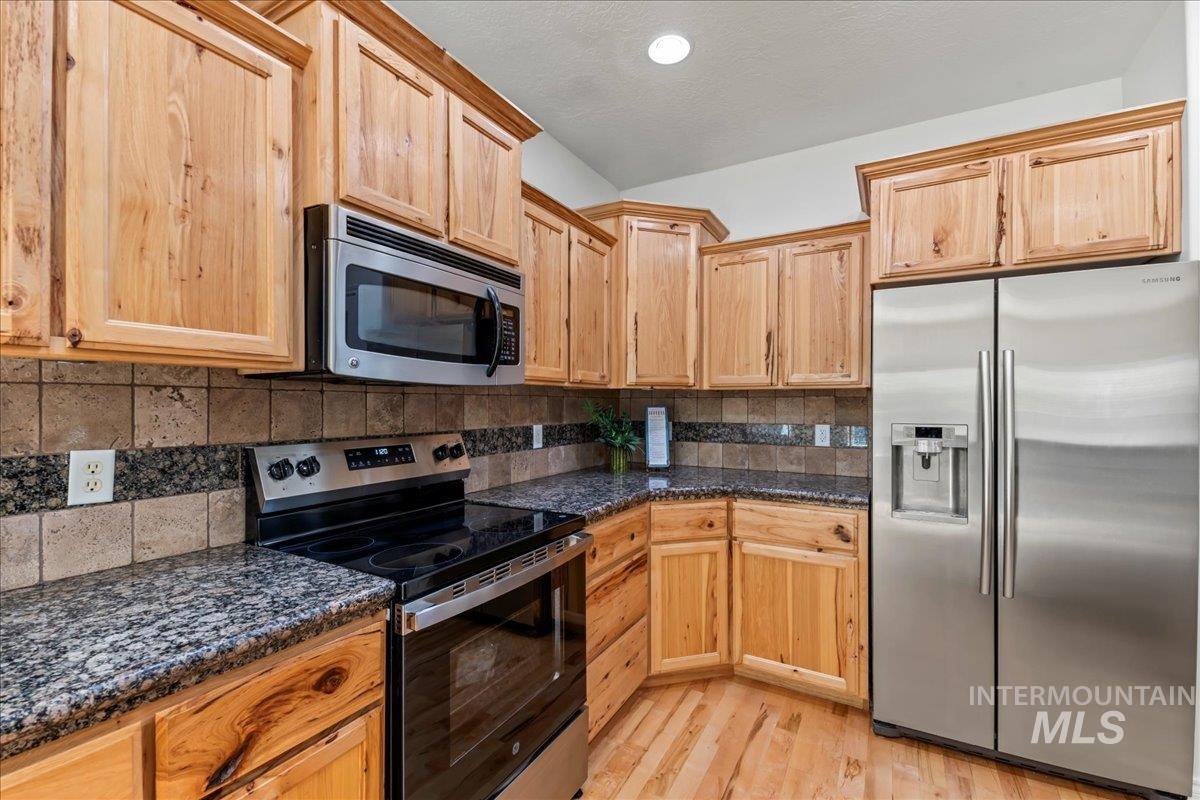 12677 W Murchison, Boise, Idaho 83709, 4 Bedrooms, 2.5 Bathrooms, Residential For Sale, Price $565,900,MLS 98971962