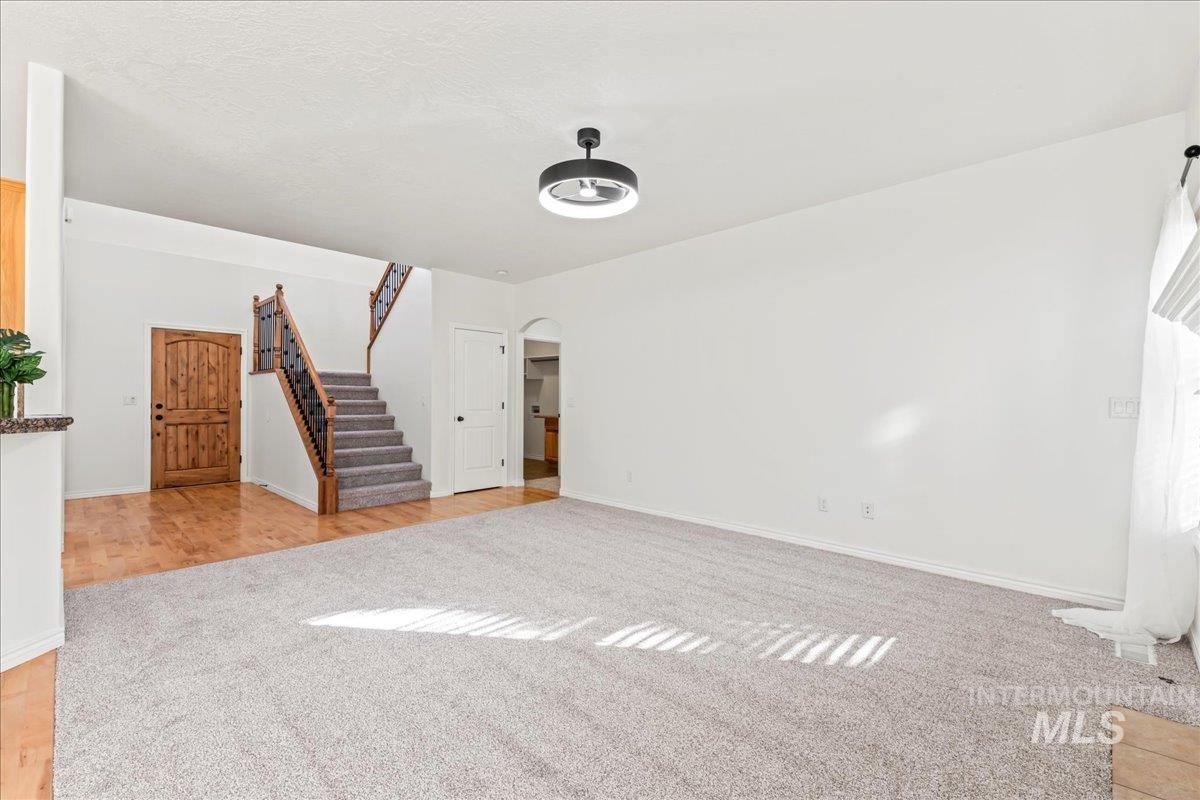 12677 W Murchison, Boise, Idaho 83709, 4 Bedrooms, 2.5 Bathrooms, Residential For Sale, Price $565,900,MLS 98971962