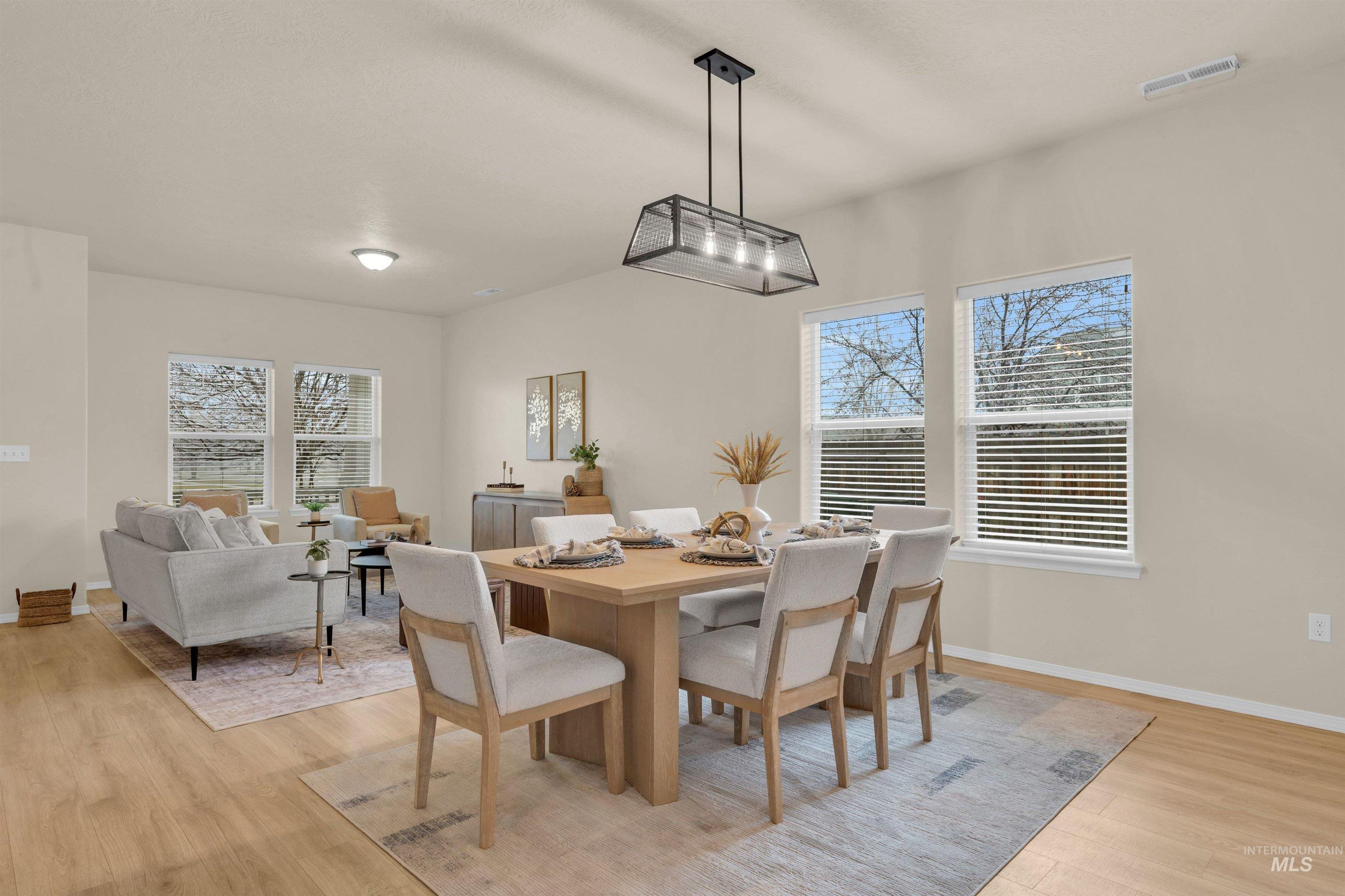 1931 E Melwood St, Meridian, Idaho 83642-9221, 5 Bedrooms, 2.5 Bathrooms, Residential For Sale, Price $639,000,MLS 98971965