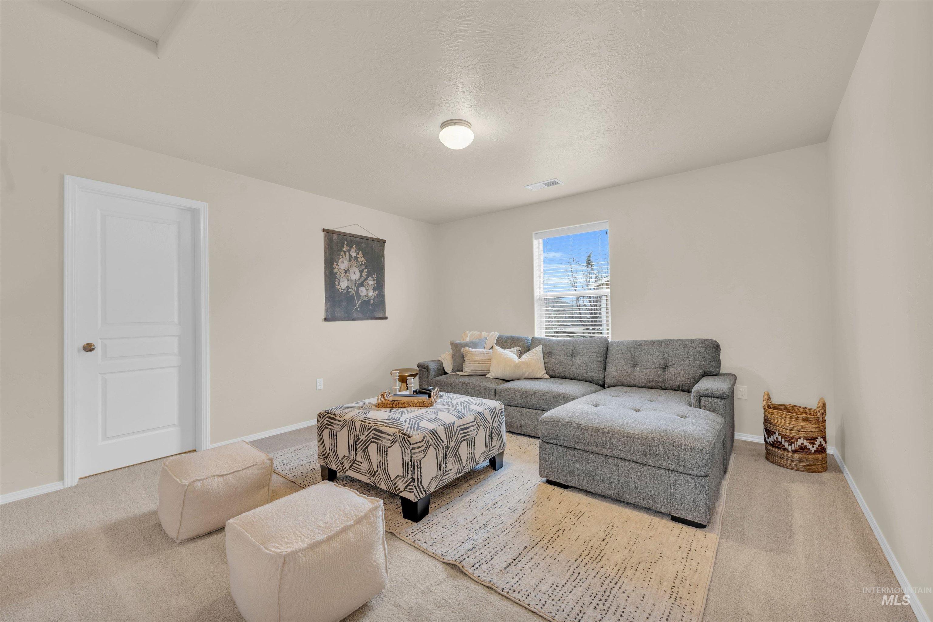 1931 E Melwood St, Meridian, Idaho 83642-9221, 5 Bedrooms, 2.5 Bathrooms, Residential For Sale, Price $639,000,MLS 98971965