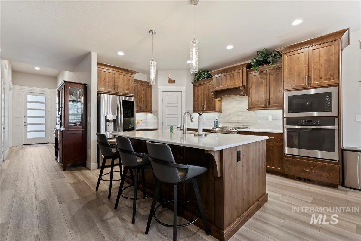 2360 S Pelion Way, Nampa, Idaho 83686, 4 Bedrooms, 2.5 Bathrooms, Residential For Sale, Price $699,900,MLS 98971967