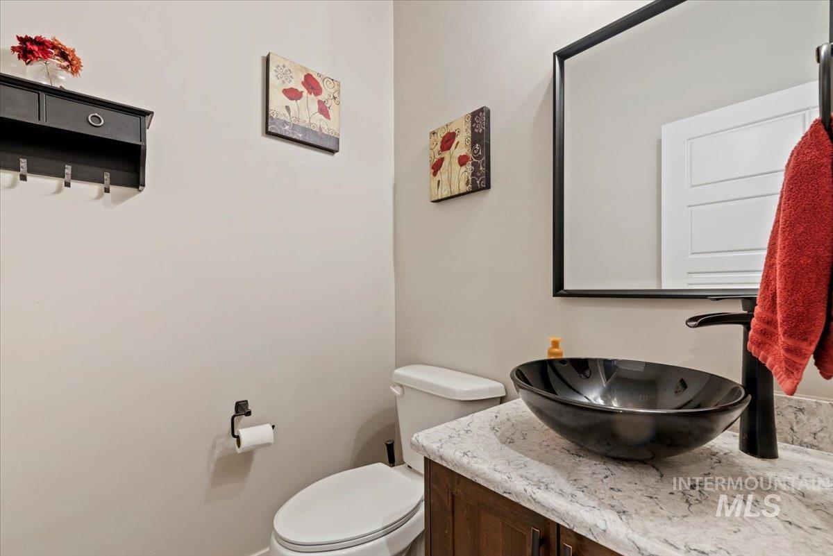 2360 S Pelion Way, Nampa, Idaho 83686, 4 Bedrooms, 2.5 Bathrooms, Residential For Sale, Price $699,900,MLS 98971967