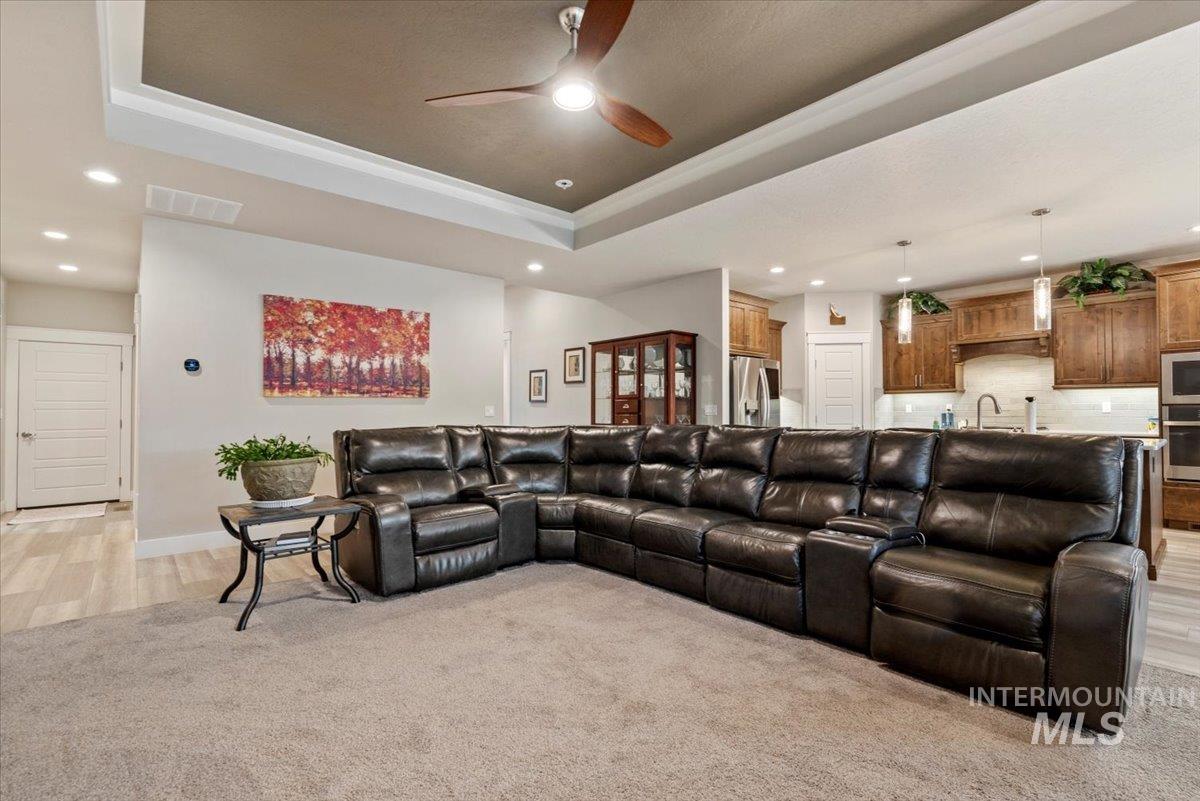 2360 S Pelion Way, Nampa, Idaho 83686, 4 Bedrooms, 2.5 Bathrooms, Residential For Sale, Price $699,900,MLS 98971967