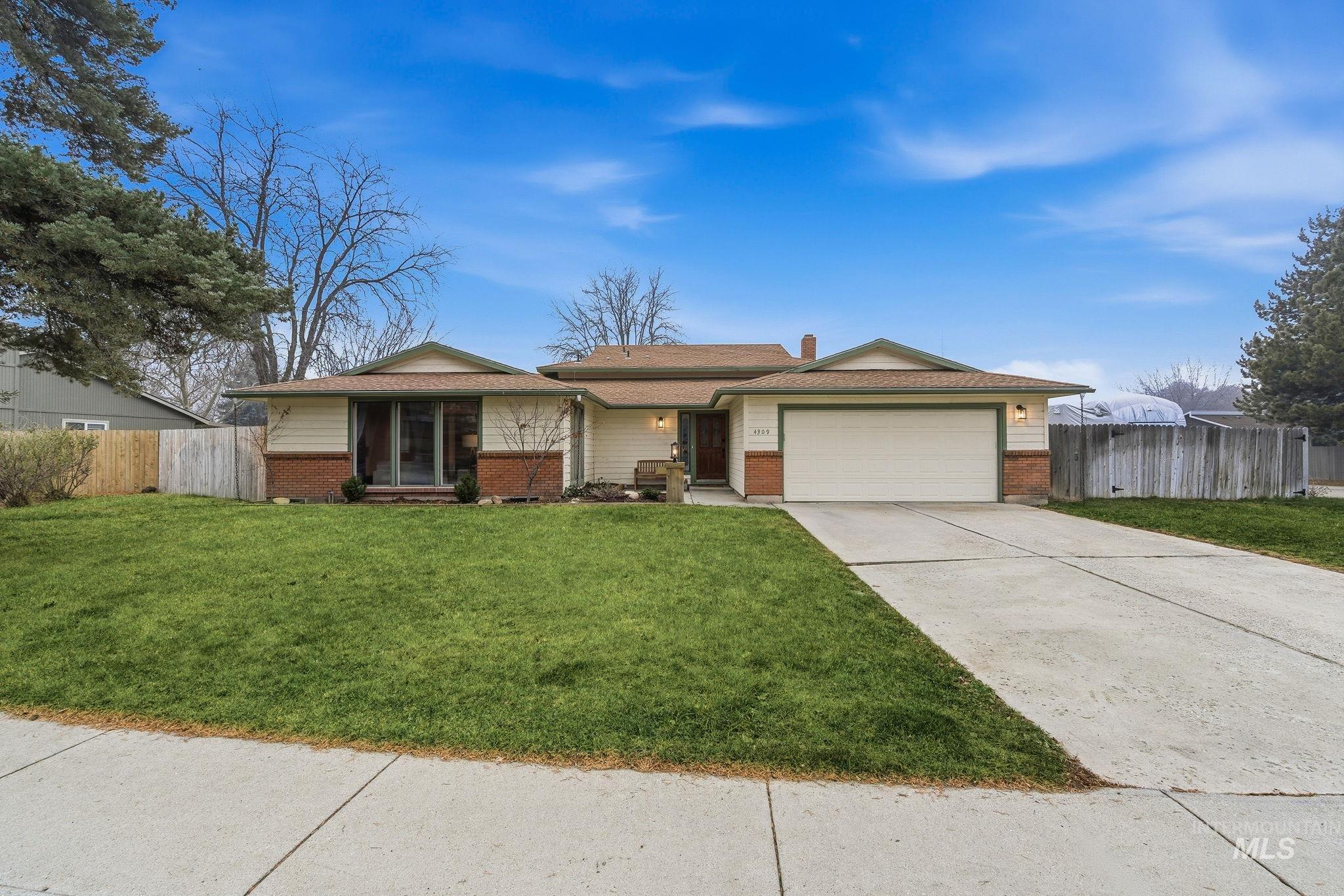 4309 N Marylebone Way, Boise, Idaho 83713, 4 Bedrooms, 3 Bathrooms, Residential For Sale, Price $549,000,MLS 98971969