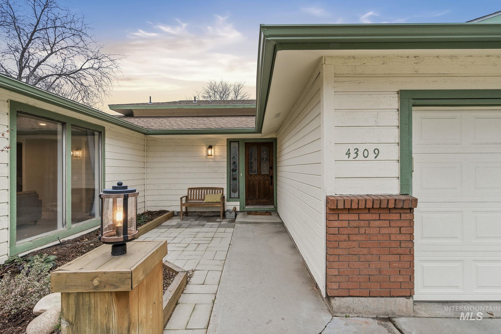 4309 N Marylebone Way, Boise, Idaho 83713, 4 Bedrooms, 3 Bathrooms, Residential For Sale, Price $549,000,MLS 98971969