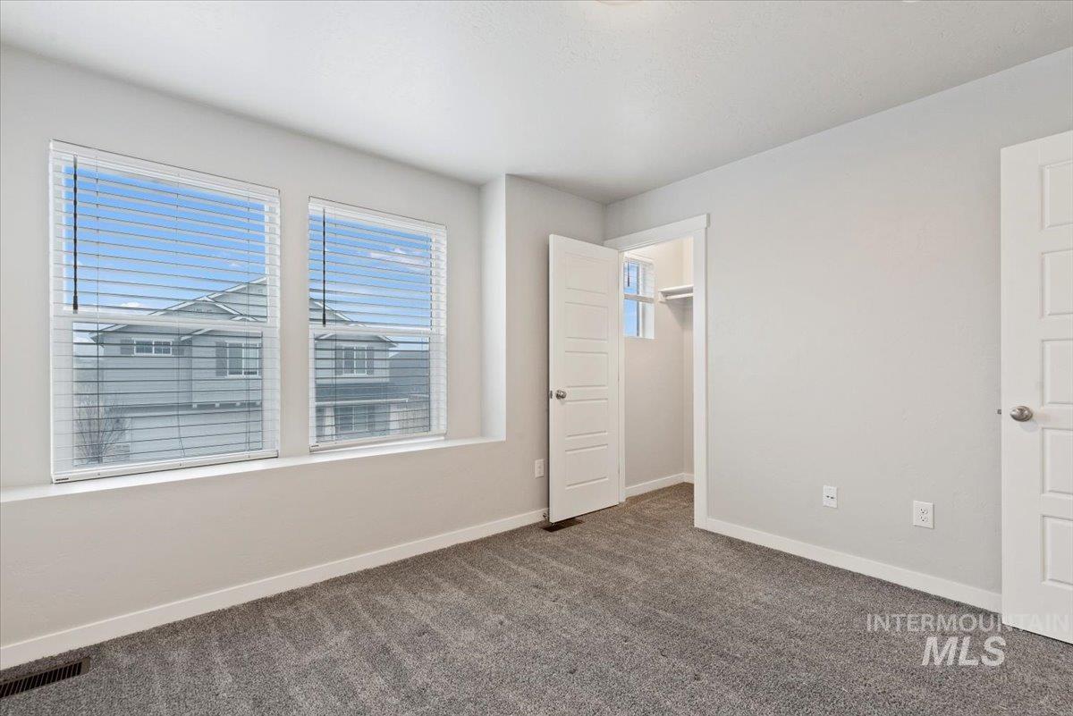 963 S Wavetrain, Boise, Idaho 83709, 2 Bedrooms, 1.5 Bathrooms, Residential For Sale, Price $327,900,MLS 98971971