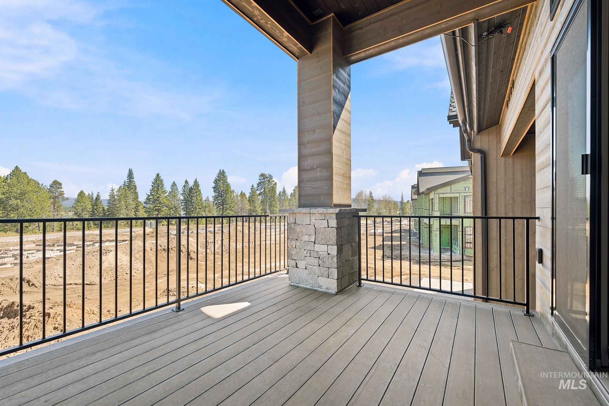 4 Dockside Circle, Donnelly, Idaho 83615, 3 Bedrooms, 3 Bathrooms, Residential For Sale, Price $1,649,000,MLS 98971972