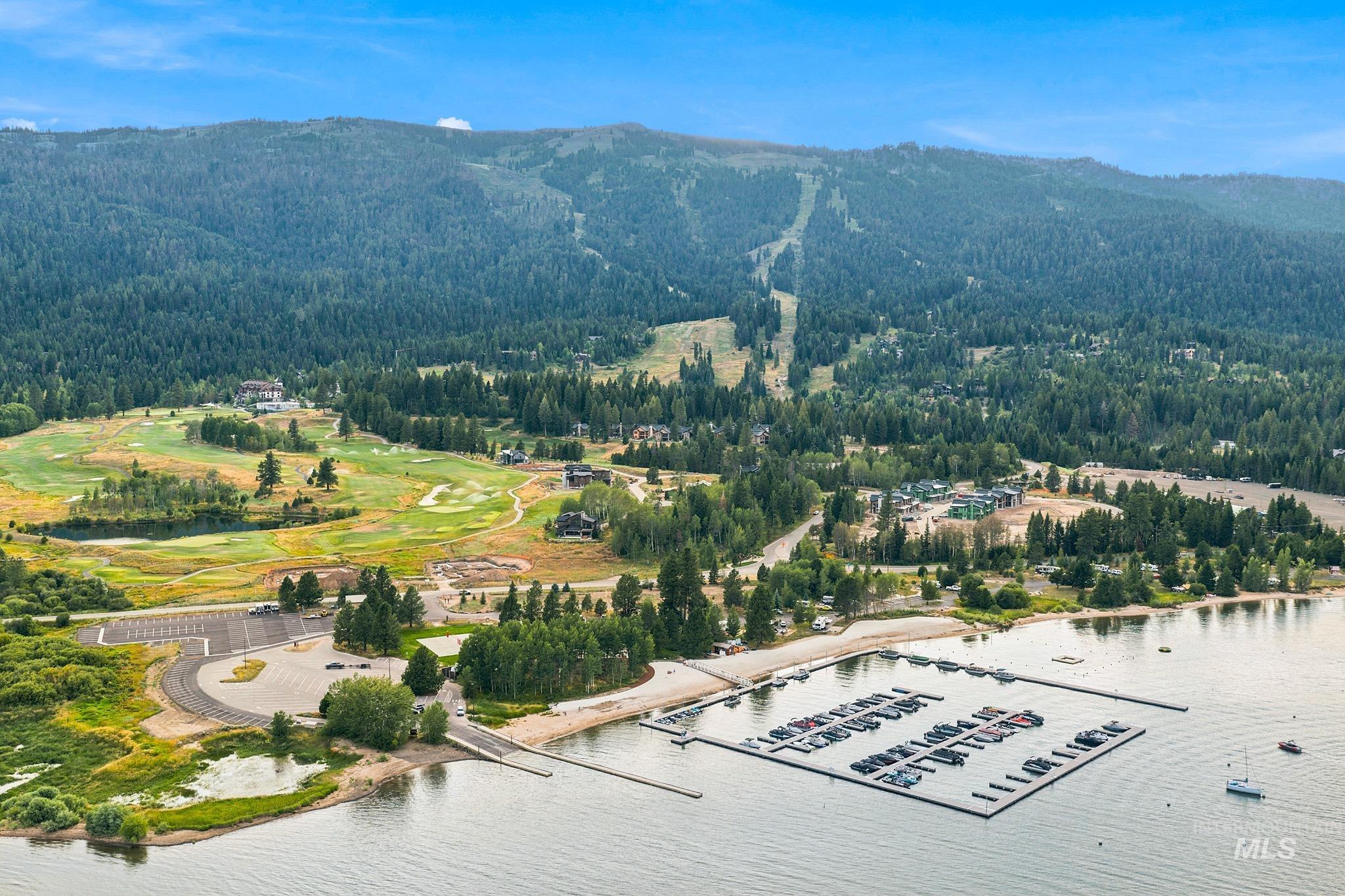 4 Dockside Circle, Donnelly, Idaho 83615, 3 Bedrooms, 3 Bathrooms, Residential For Sale, Price $1,649,000,MLS 98971972